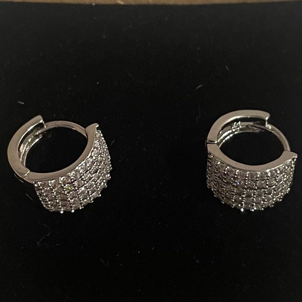 Sterling silver earrings with cz diamonds